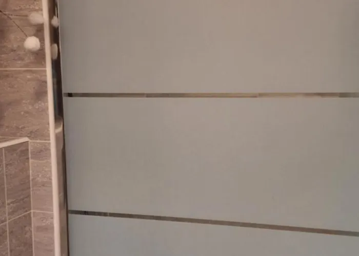 Comme En Famille Habitación en casa particular Saint-Raphaël